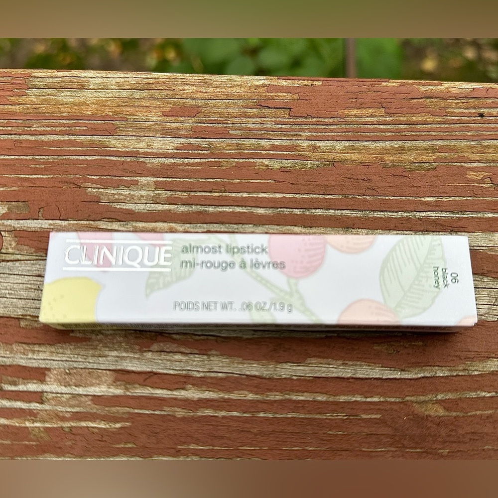 Clinique almost lipstick black honey